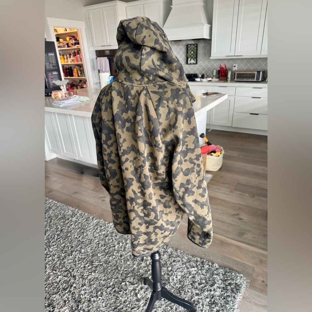 Nike Camo Full Zip Hoodie XL Olive Green Black - Picture 2 of 8